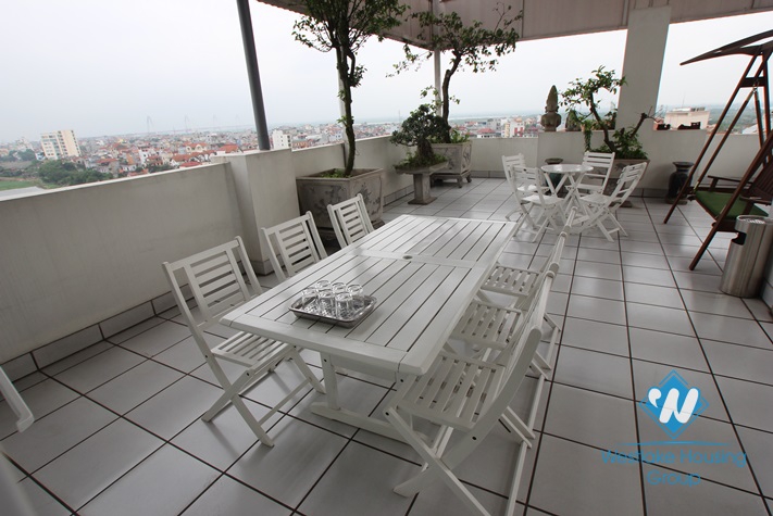 Beautiful and high quality apartment with two bedrooms for rent in Tay Ho, Ha Noi
